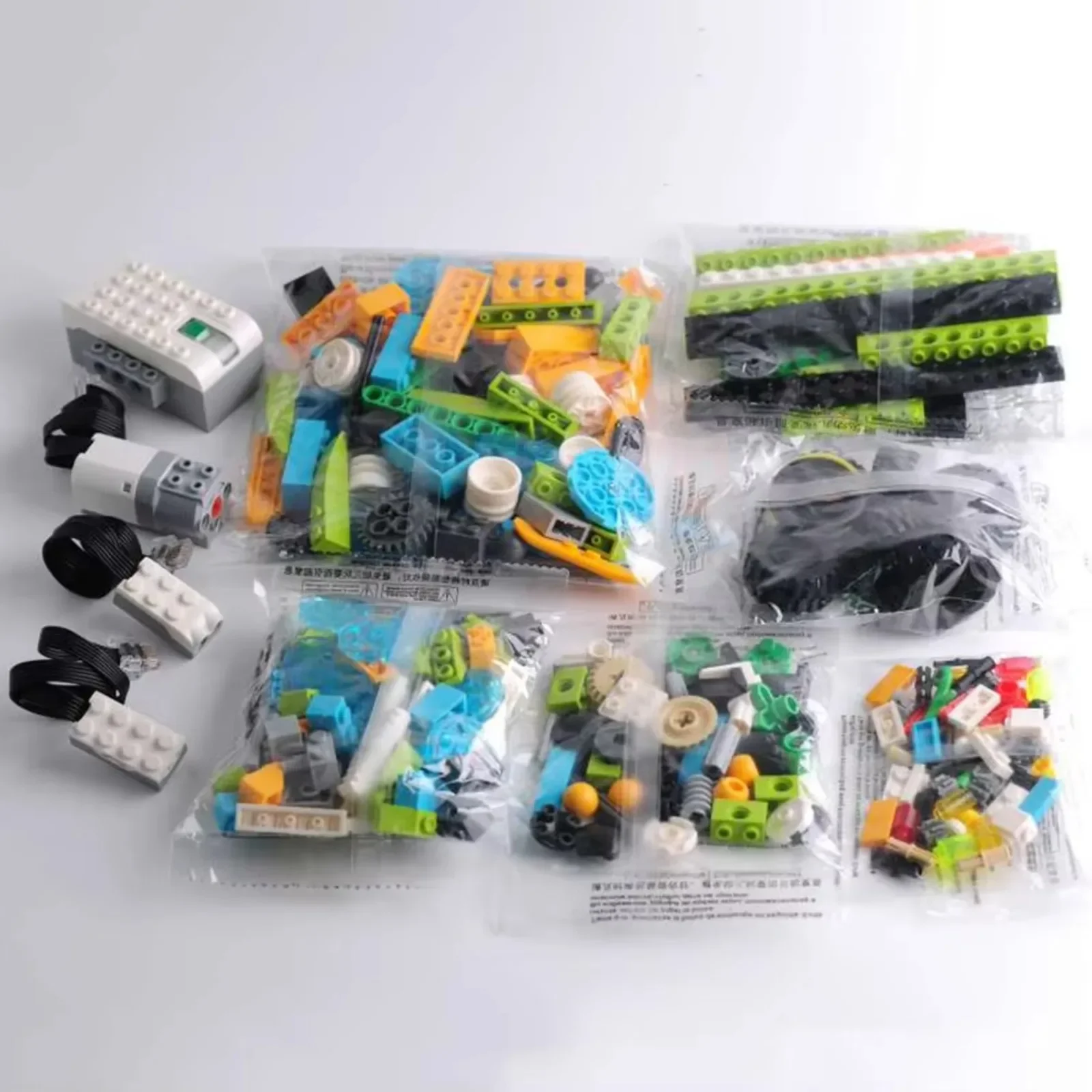 STEM We-do2.0 45300 Core Progr - Lego Set Technic ulasan dan harga